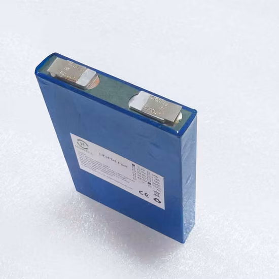 Carregamento sem fio ultrafino personalizado 5000mAh Power Banks Carregador portátil USB-C móvel Power Bank para presentes de acampamento ao ar livre
